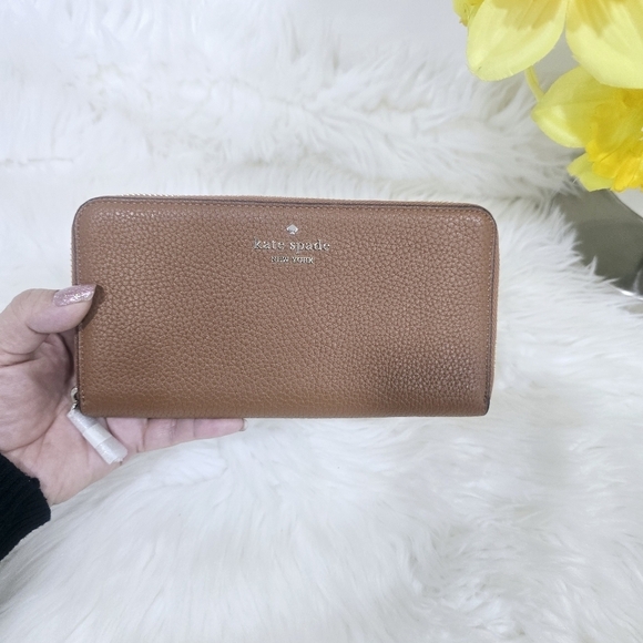 Kate Spade leather brown large wallet  new - Picture 9 of 10
